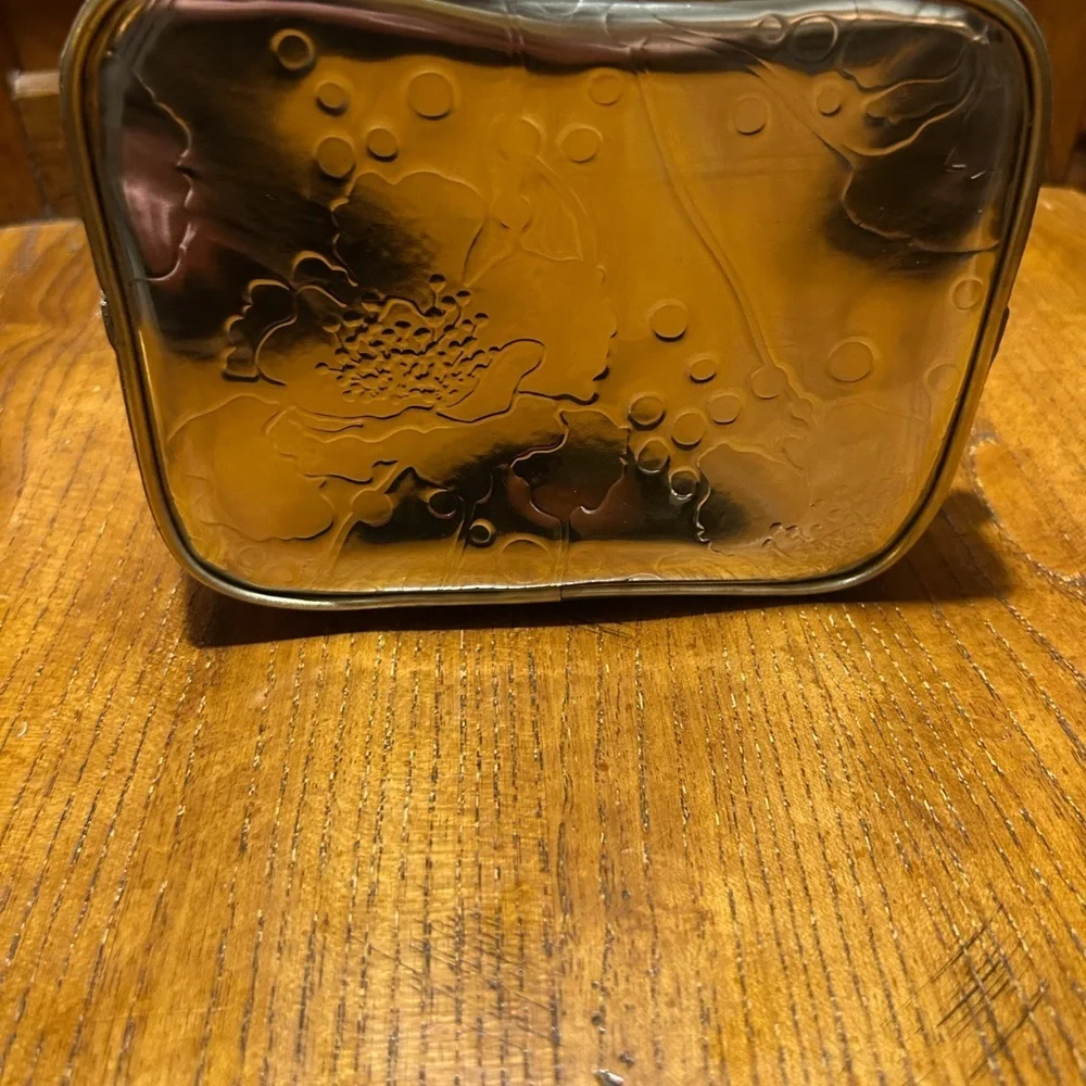 Kate Spade Small Gold Floral Embossed Cosmetic Bag EUC!